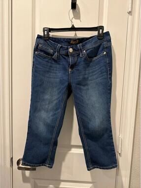 Seven7 Women's Dark Wash Denim Jeans - Comfortable and Stylish